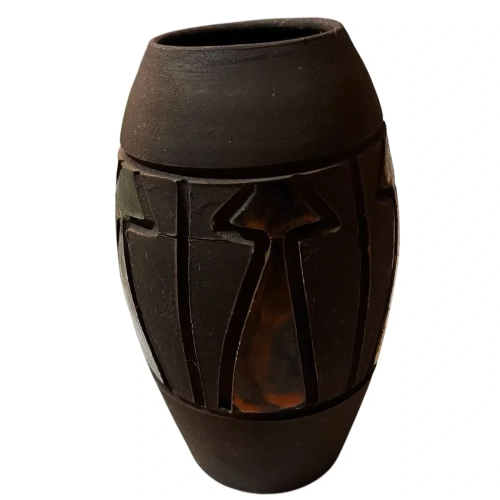 Italian Vase 7 Inches Tall Matte Gray Brownish Pottery Etched Handpainted Design